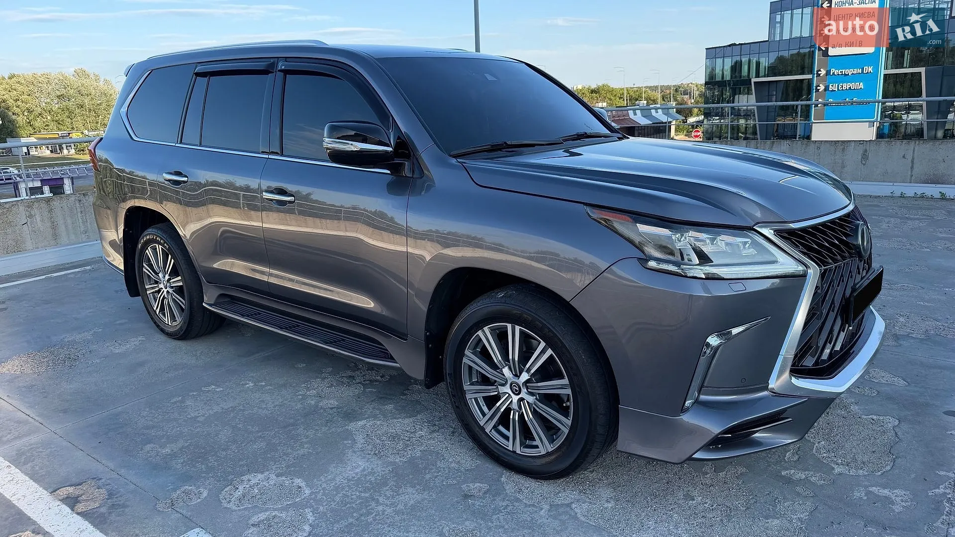 2016 Lexus LX - мініатюра 17