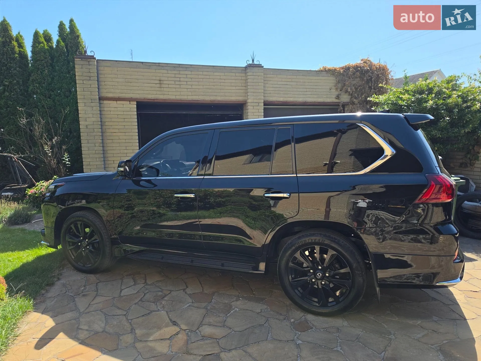 2019 Lexus LX - мініатюра 9
