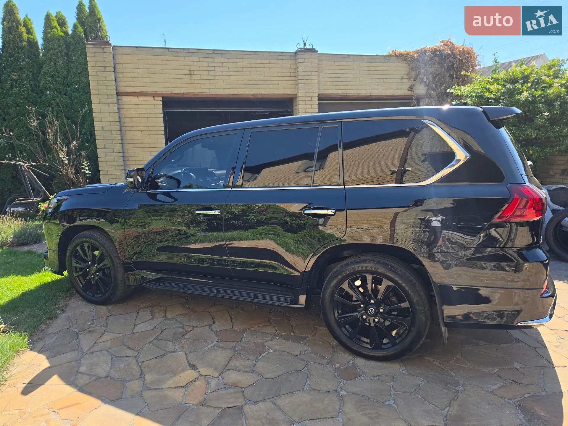 2019 Lexus LX - мініатюра 8