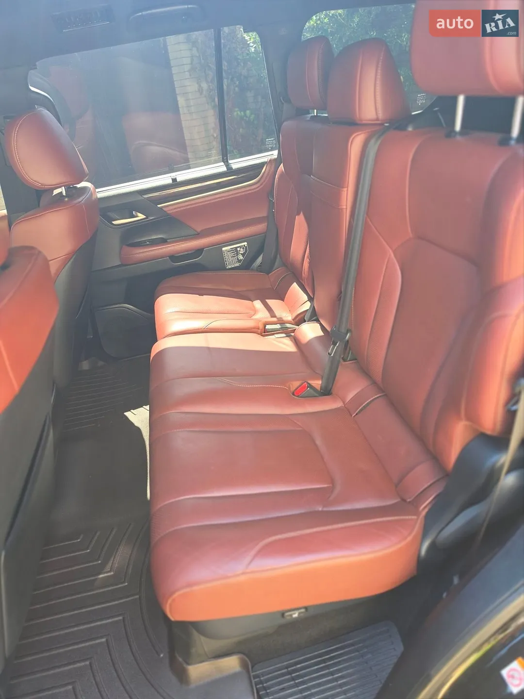 2019 Lexus LX - мініатюра 11