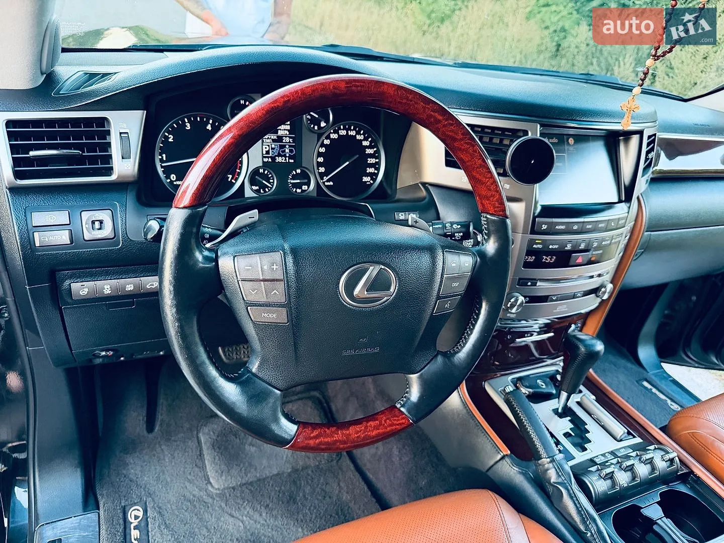 2012 Lexus LX - мініатюра 18