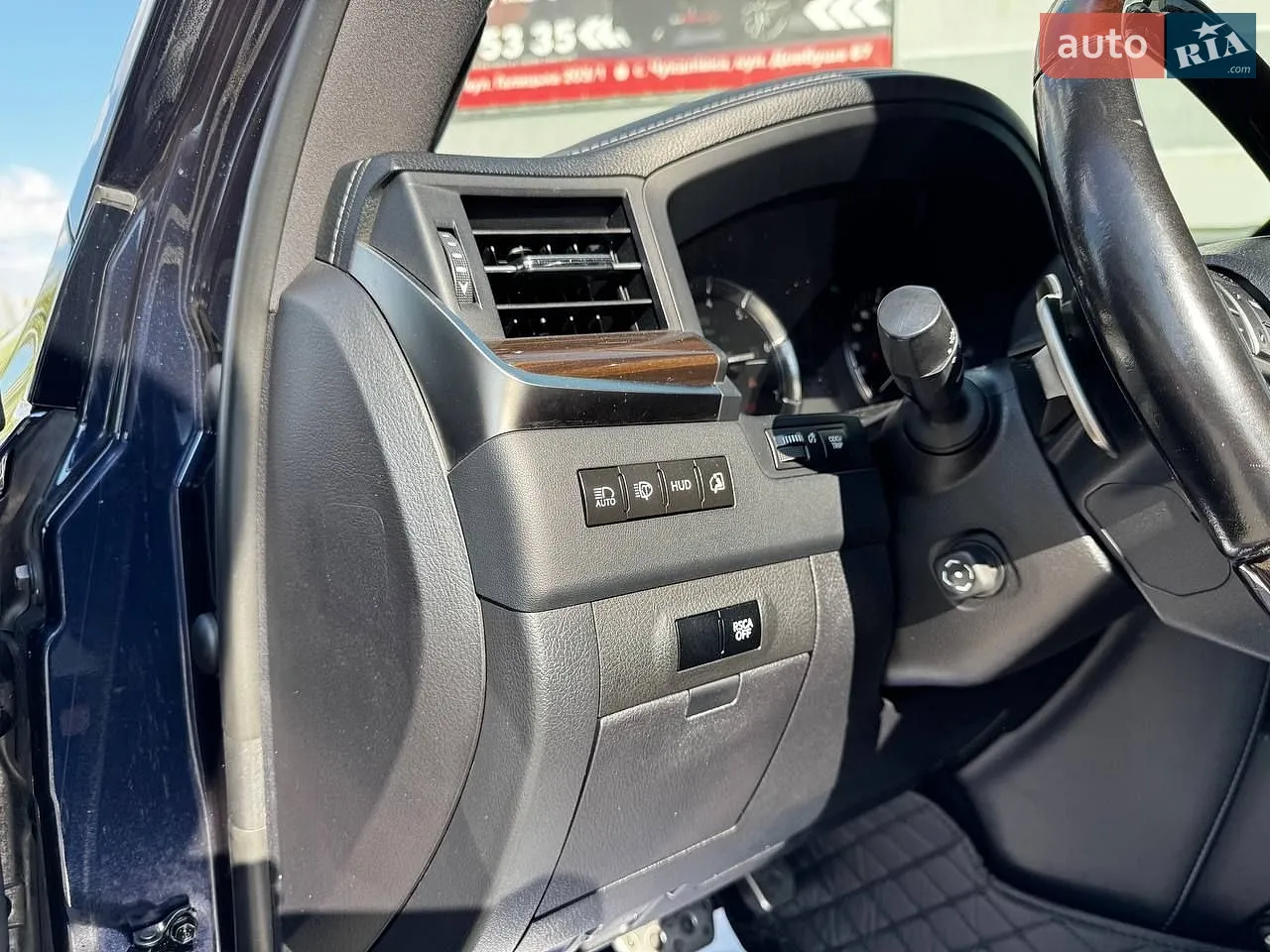 2017 Lexus LX - мініатюра 14