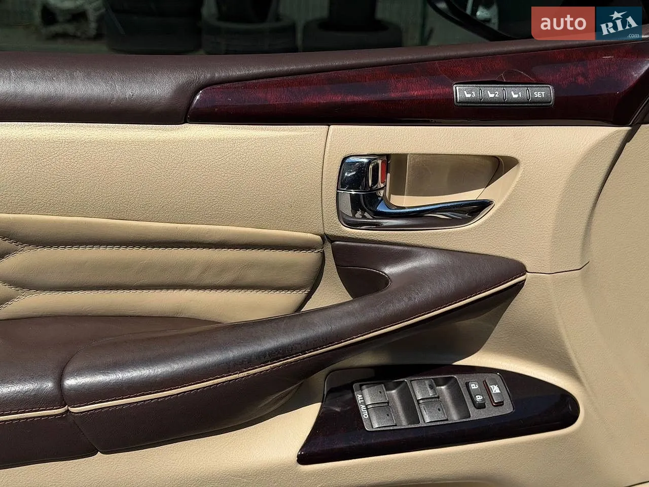 2010 Lexus LX - мініатюра 10