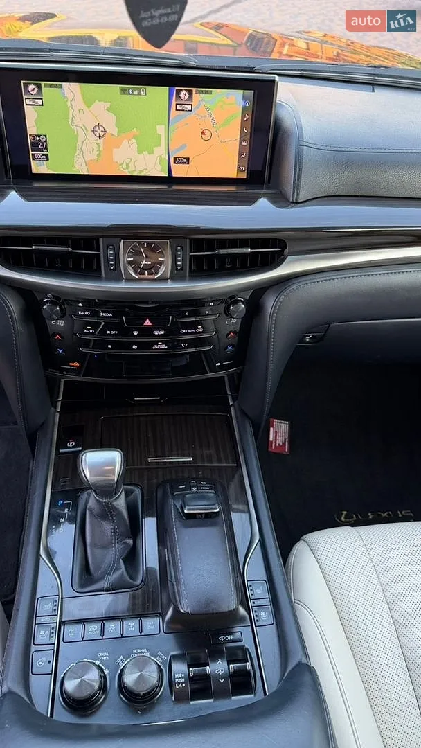 2016 Lexus LX - мініатюра 17