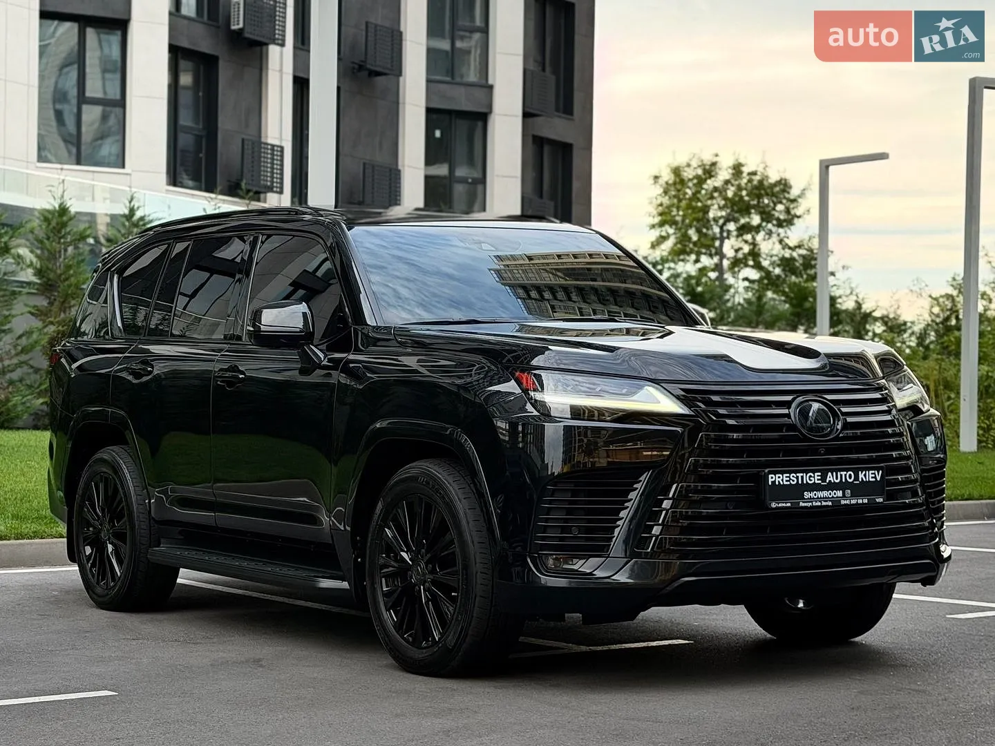 2022 Lexus LX - мініатюра 13
