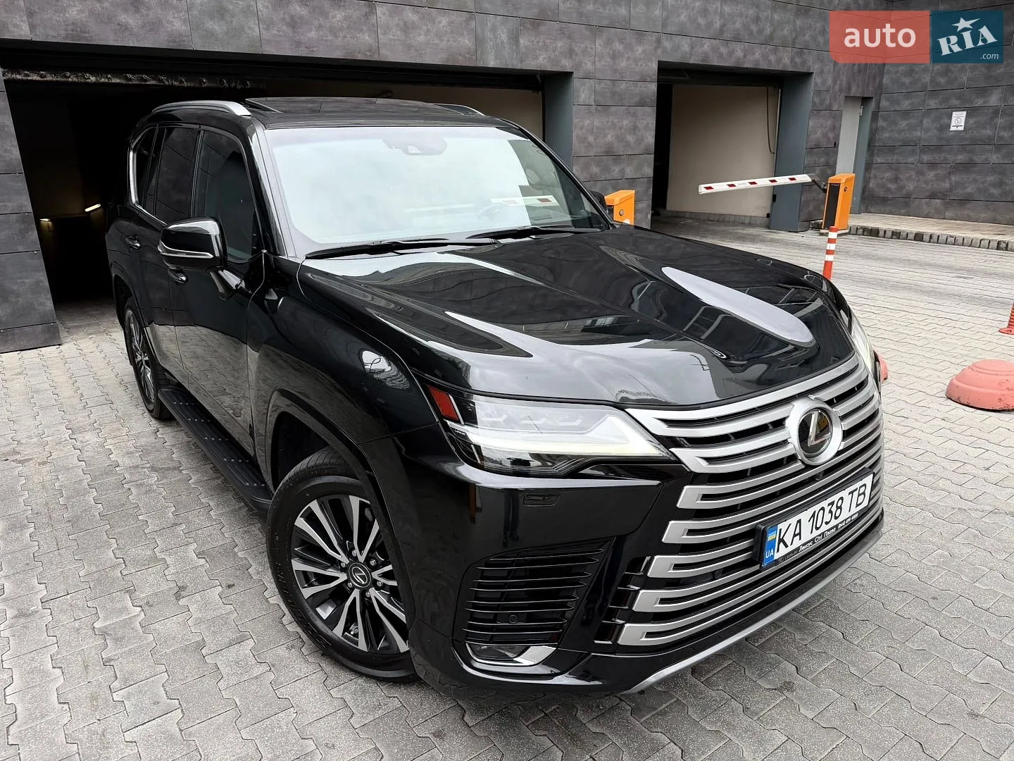 2022 Lexus LX - мініатюра 5