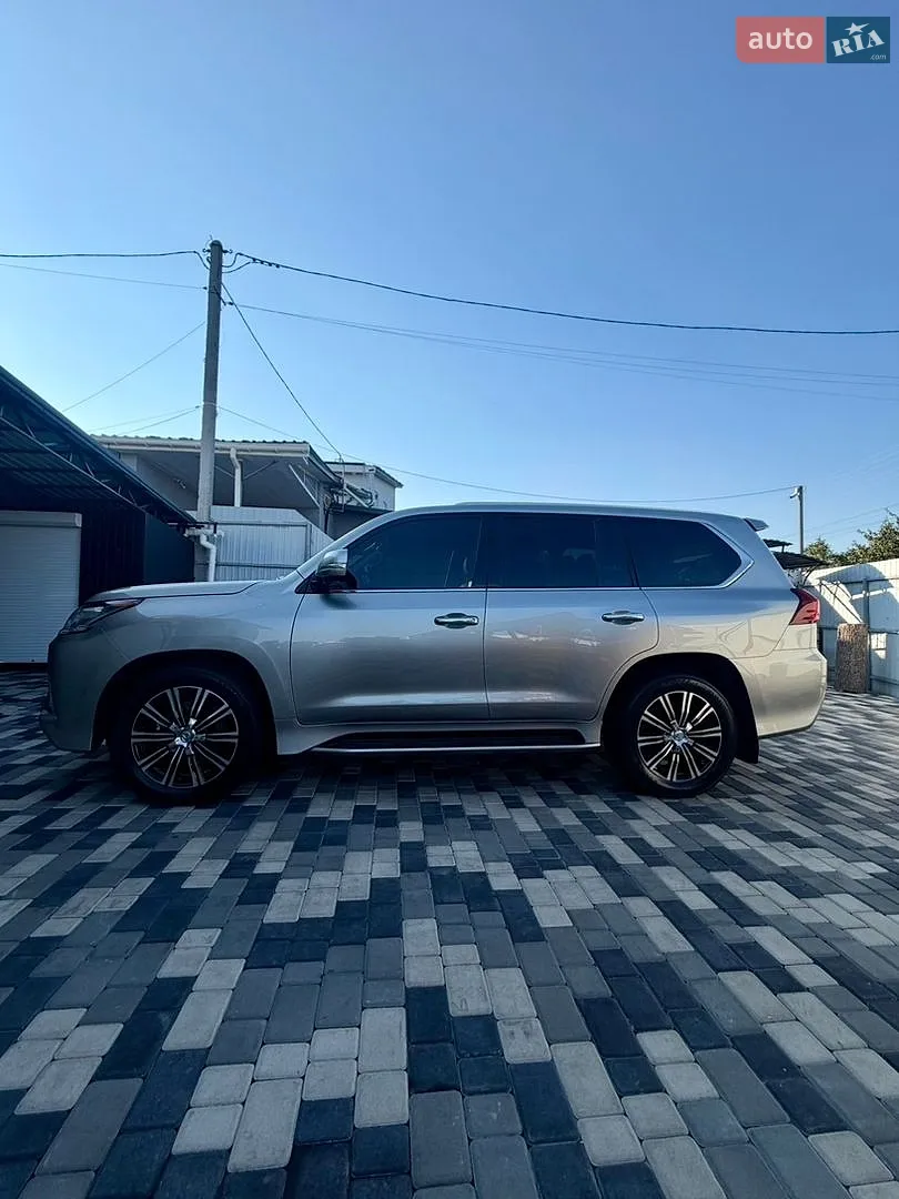 2017 Lexus LX - мініатюра 5