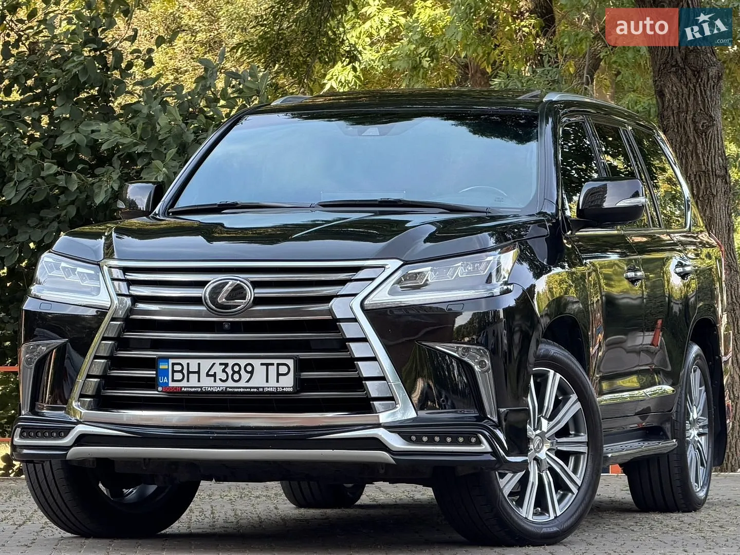 2016 Lexus LX - мініатюра 4