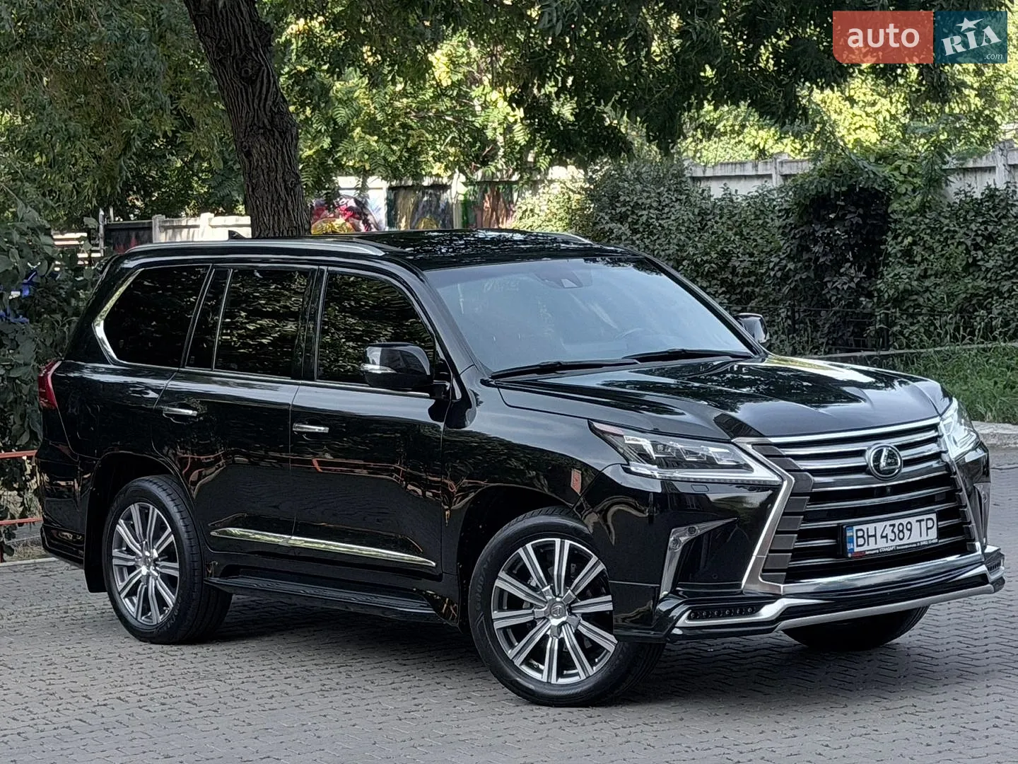 2016 Lexus LX - мініатюра 15