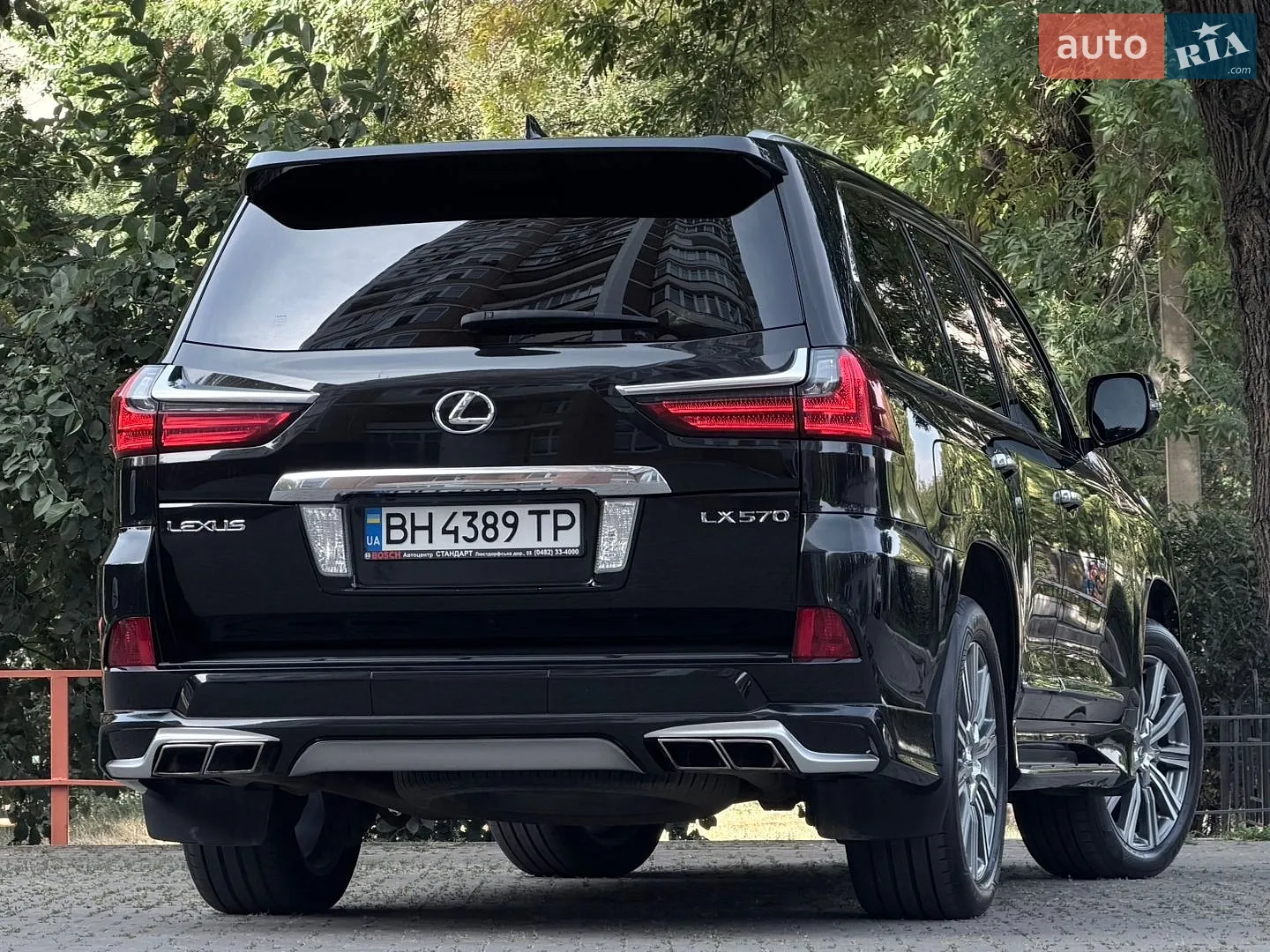 2016 Lexus LX - мініатюра 28