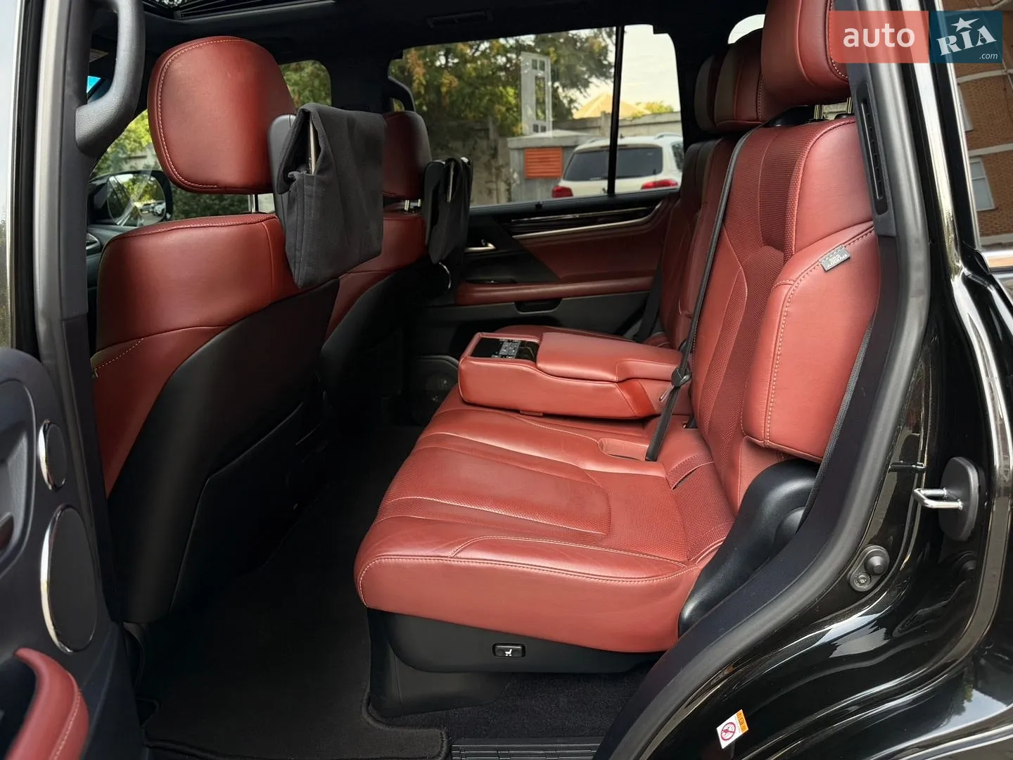 2016 Lexus LX - мініатюра 52