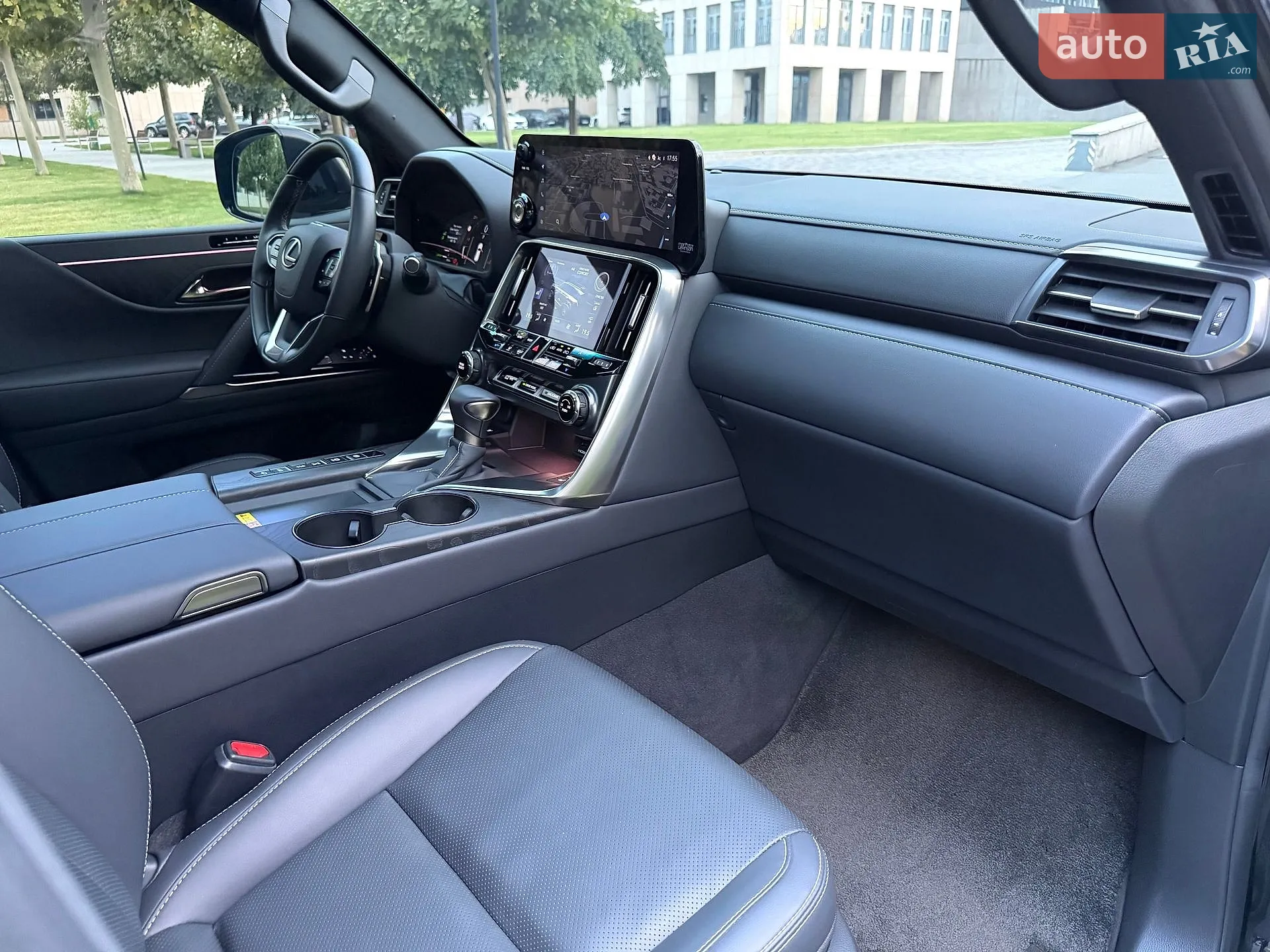 2025 Lexus LX - мініатюра 38