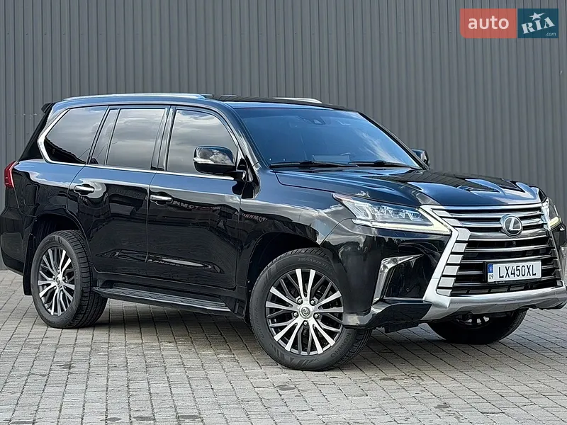 Lexus LX 2017