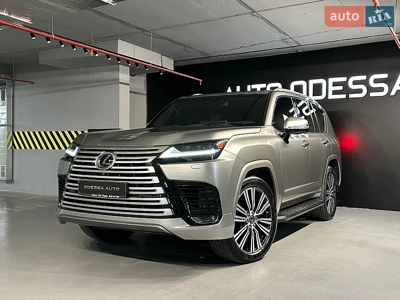 Lexus LX