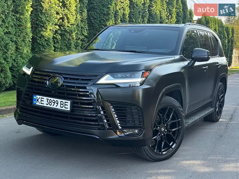 Lexus LX