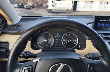 Внедорожник / Кроссовер Lexus NX 2015 в Житомире