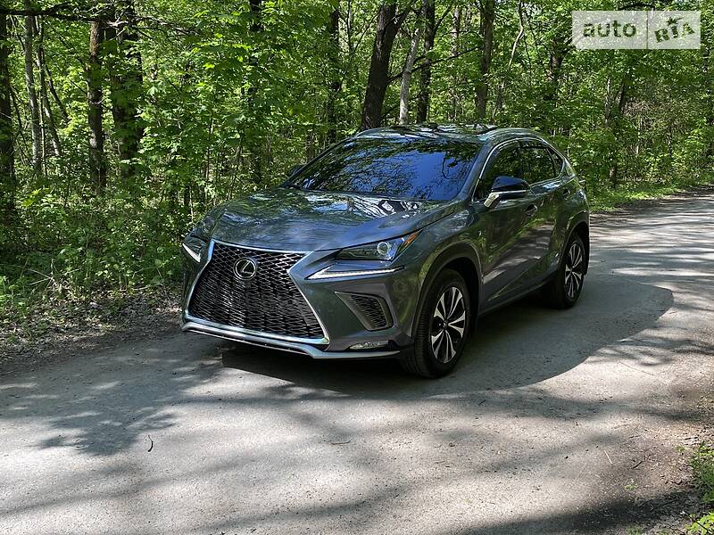Позашляховик / Кросовер Lexus NX 2018 в Білій Церкві