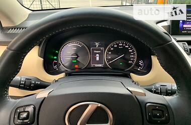 Внедорожник / Кроссовер Lexus NX 2014 в Киеве