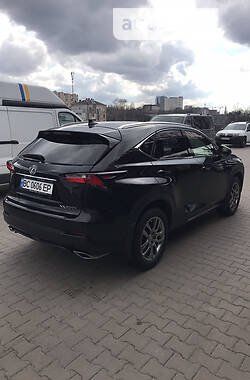 Внедорожник / Кроссовер Lexus NX 2017 в Львове