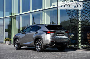 Внедорожник / Кроссовер Lexus NX 2020 в Одессе