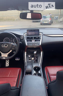 Внедорожник / Кроссовер Lexus NX 2015 в Днепре