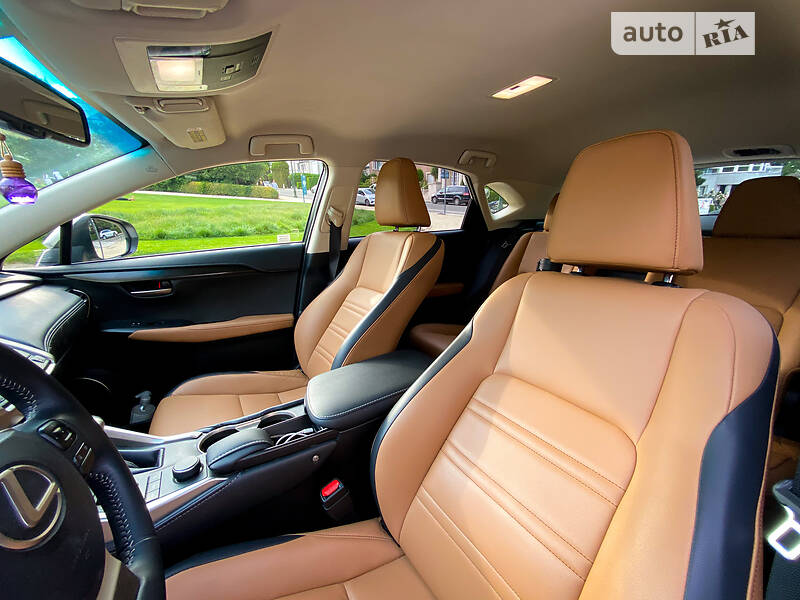 Внедорожник / Кроссовер Lexus NX 2014 в Тернополе