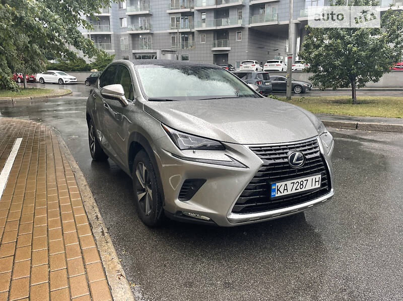 Внедорожник / Кроссовер Lexus NX 2018 в Киеве