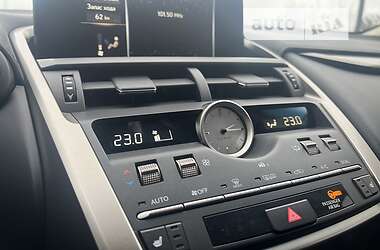 Позашляховик / Кросовер Lexus NX 2020 в Дніпрі