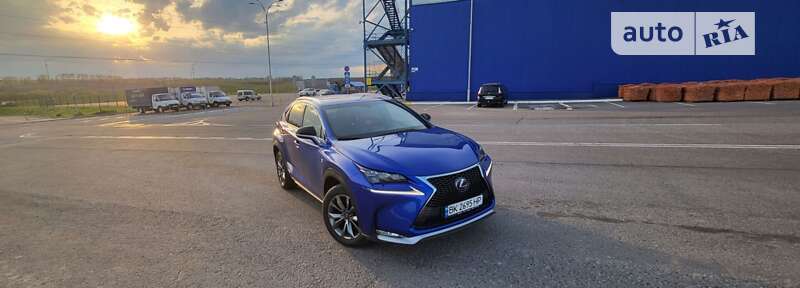 Позашляховик / Кросовер Lexus NX 2016 в Рівному