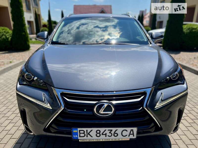 Позашляховик / Кросовер Lexus NX 2017 в Рівному