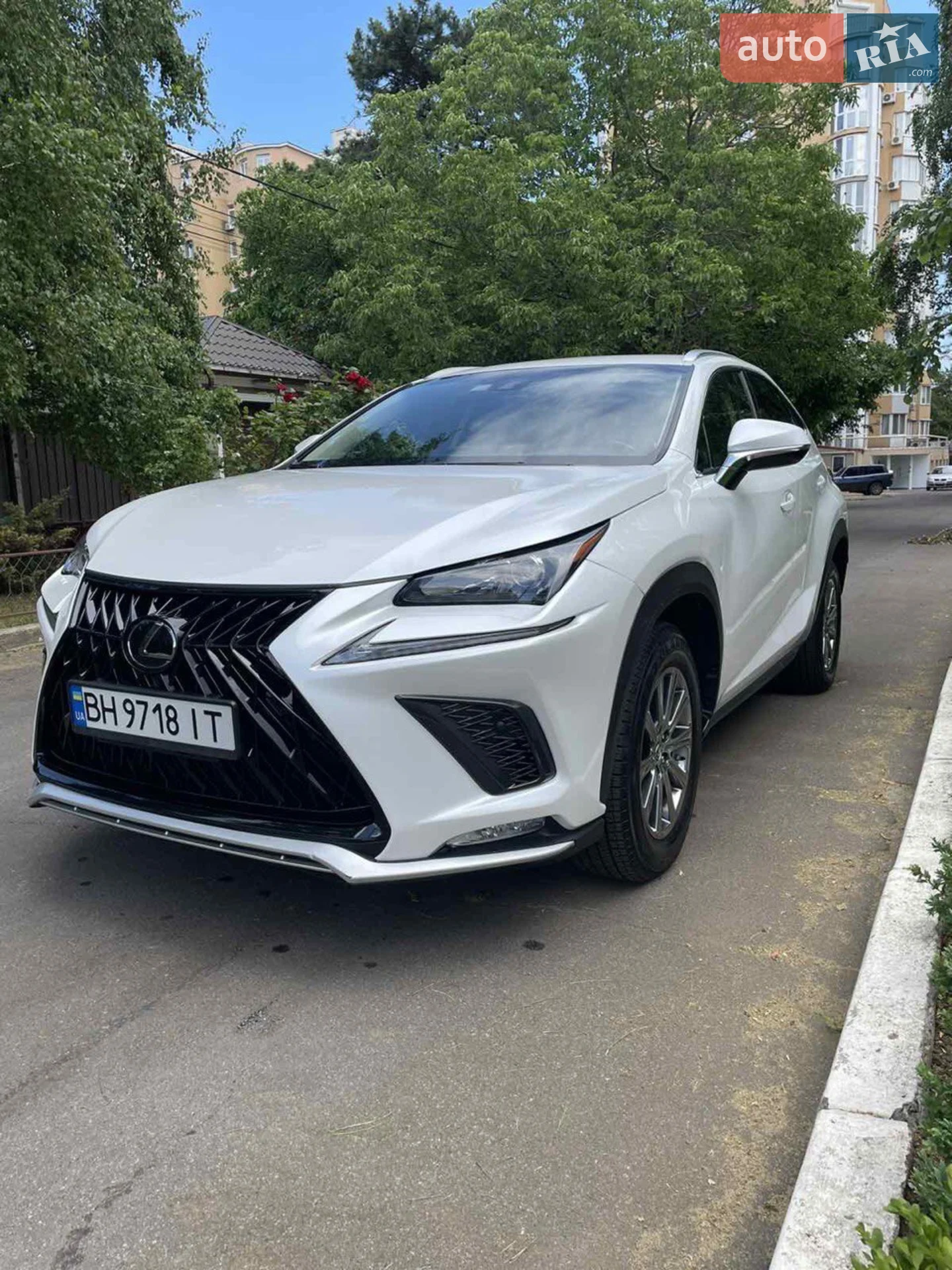 2017 Lexus NX - мініатюра 2
