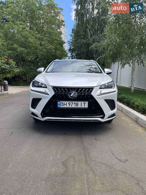 Внедорожник / Кроссовер Lexus NX 2017 в Одессе