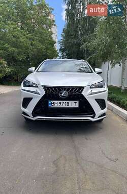 Внедорожник / Кроссовер Lexus NX 2017 в 
