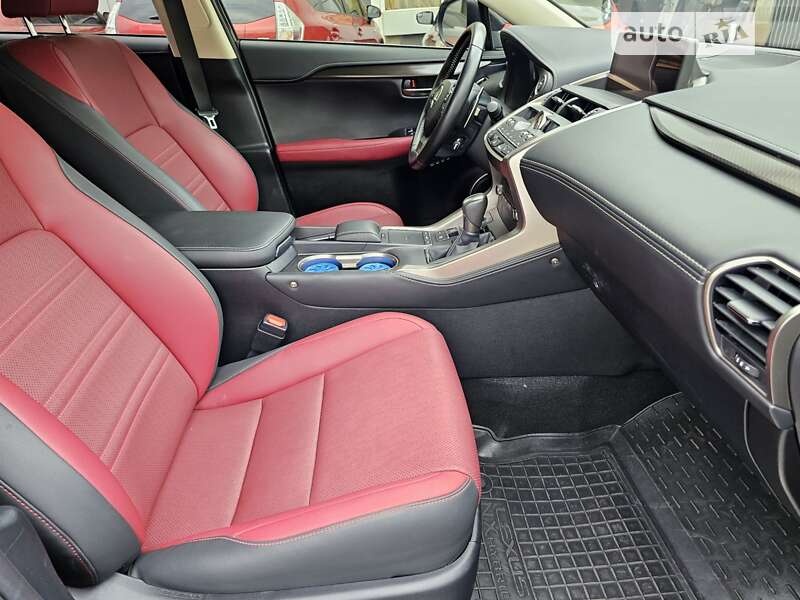 Внедорожник / Кроссовер Lexus NX 2020 в Одессе