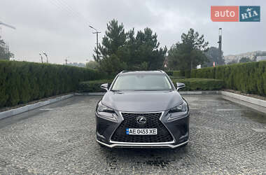Внедорожник / Кроссовер Lexus NX 2019 в 