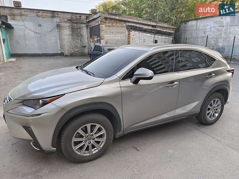 Внедорожник / Кроссовер Lexus NX 2018 в Днепре