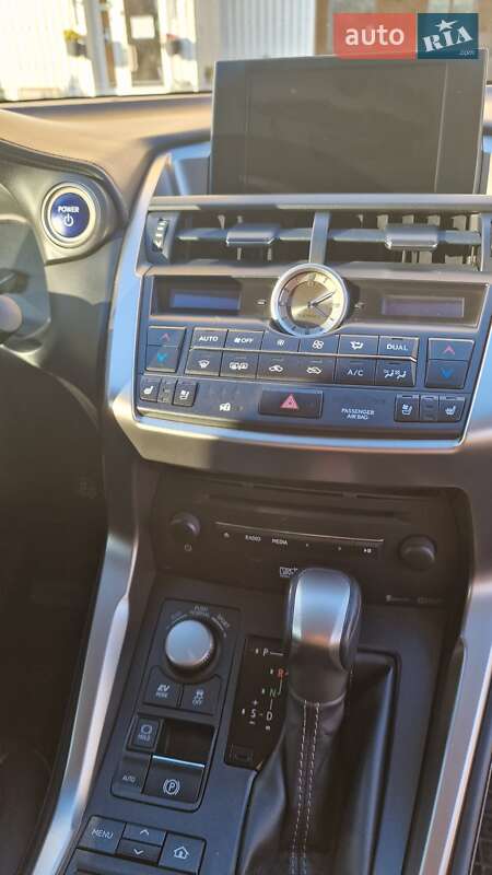 Позашляховик / Кросовер Lexus NX 2014 в Дніпрі