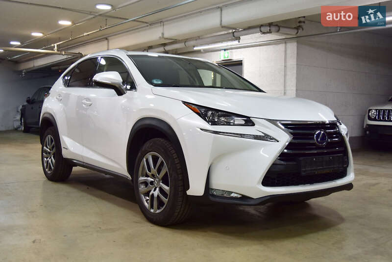 Внедорожник / Кроссовер Lexus NX 2016 в Луцке