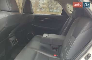 Внедорожник / Кроссовер Lexus NX 2017 в Ахтырке