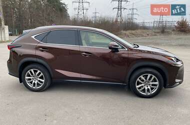 Внедорожник / Кроссовер Lexus NX 2018 в 