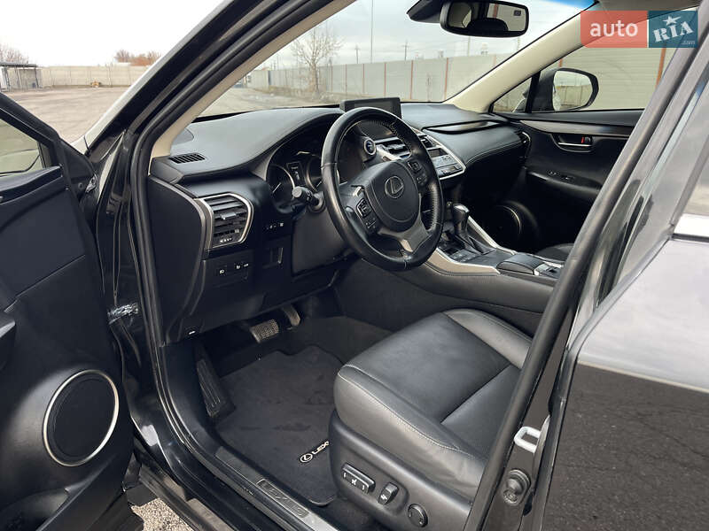 Позашляховик / Кросовер Lexus NX 2018 в Вінниці