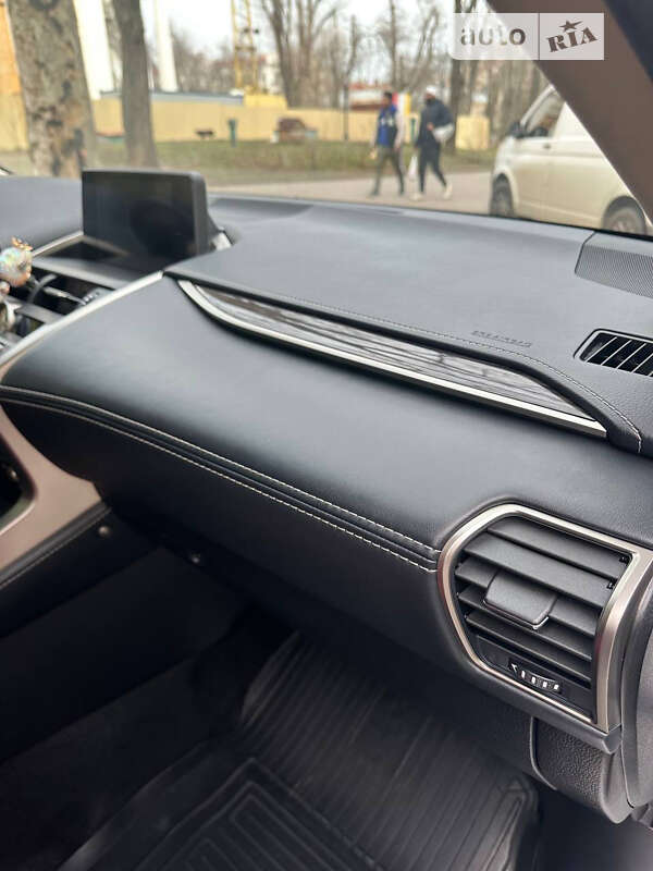 Позашляховик / Кросовер Lexus NX 2017 в Одесі фото 56 Позашляховик / Кросовер Lexus NX 2017 в Одесі