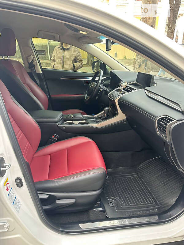 Позашляховик / Кросовер Lexus NX 2017 в Одесі фото 54 Позашляховик / Кросовер Lexus NX 2017 в Одесі
