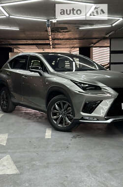 Внедорожник / Кроссовер Lexus NX 2019 в Одессе