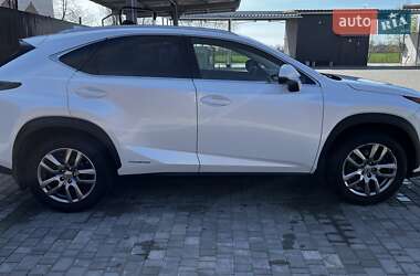 Позашляховик / Кросовер Lexus NX 2015 в Білій Церкві