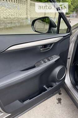 Позашляховик / Кросовер Lexus NX 2020 в Вінниці