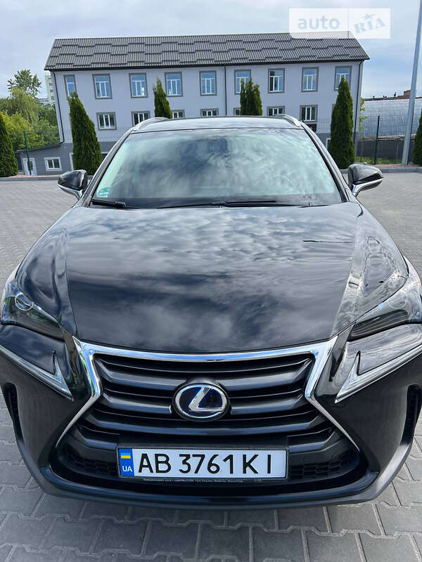 Позашляховик / Кросовер Lexus NX 2015 в Вінниці