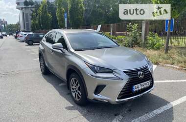 Позашляховик / Кросовер Lexus NX 2018 в Києві