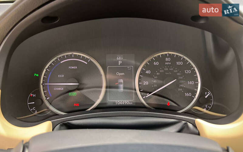 Позашляховик / Кросовер Lexus NX 2016 в Івано-Франківську