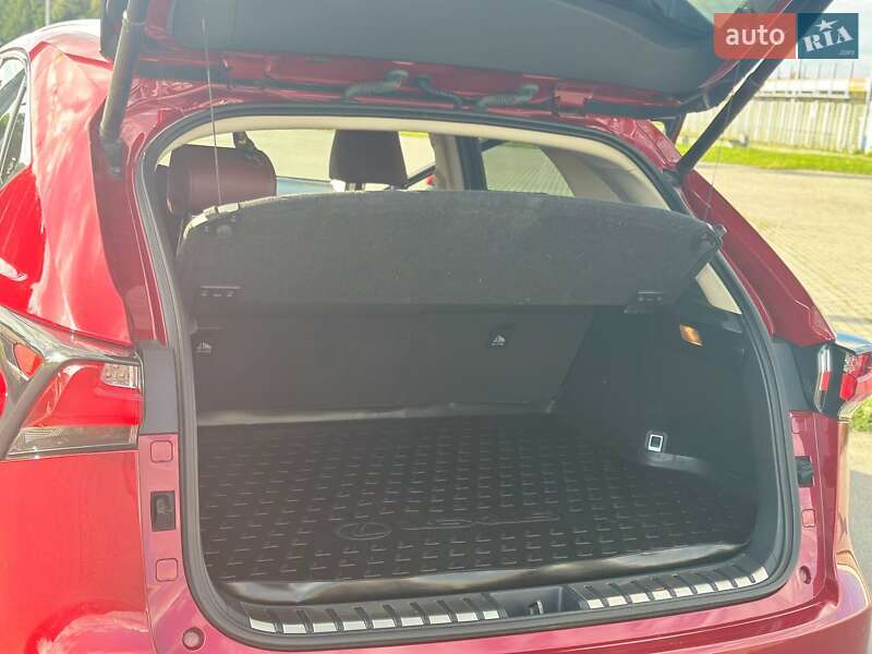 Внедорожник / Кроссовер Lexus NX 2014 в Львове